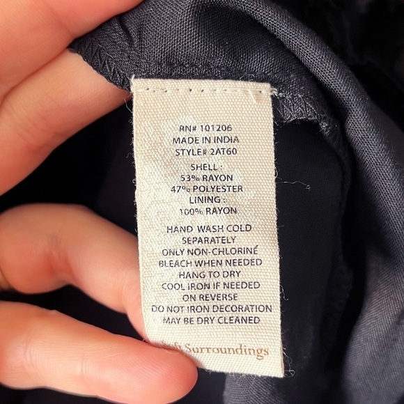 Soft Surroundings NWOT Black Dot Velvet Semi Sheer Blouse Sz Medium Bell Sleeves - Picture 9 of 9